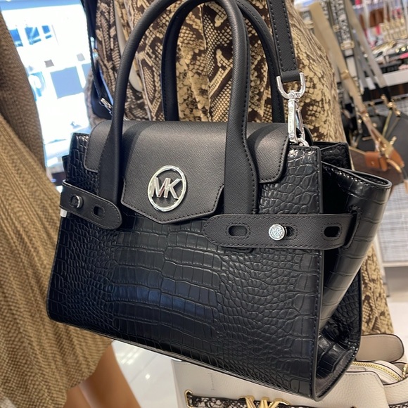 MICHAEL KORS
Carmen Medium Belted Flap Satchel Crocodile Leather
NWT - Picture 15 of 16